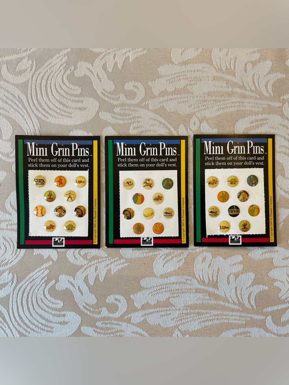 Mini Grin Pins stickers - American Girl